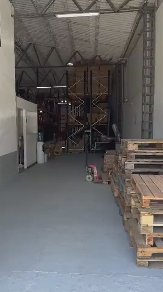 Bodega de CORMU Trading en Colombia